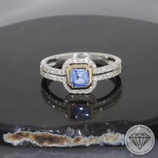 Wert 2400 € Diamant Saphir