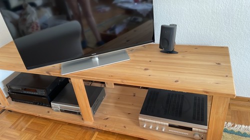Und hifi rack - und,
