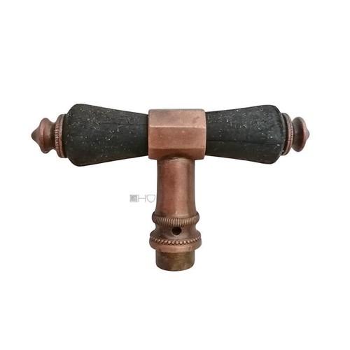 Fensterolive antik polygon alt - fensterolive,
