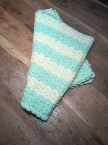 Gehäkelte babydecke 90cm - gehäkelte, 90*90cm