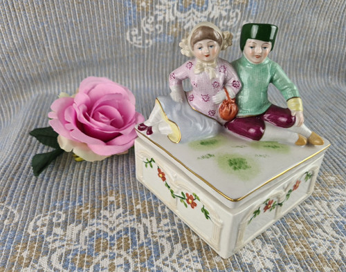Vintage porzellan deckeldose - porzellan,