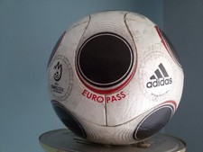 Adidas Fussball Europass Spielball Fußball Europameisterschaft 2008 Österreich