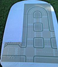 LEGO Straßenplatten mit Verkehrsschildern