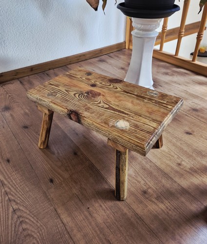 Alte hitsche fussbank kleiner - hitsche,