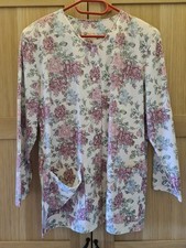 Damenbluse / Oberteil in Größe M mit Blumenmuster im DDR Stil