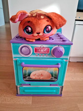 Cookeez Makery Backofen Hund mit Zubehör.