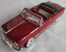 1949 Ford Maßstab 1:18 Maisto