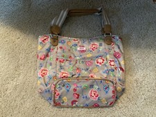 Oilily Damentasche mit Blumenmuster „neu/new“