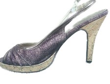 Schöne Pumps/Peeptoes, Sandaletten, Metallic-Look,Bronze m. Korkabsatz, Gr. 39