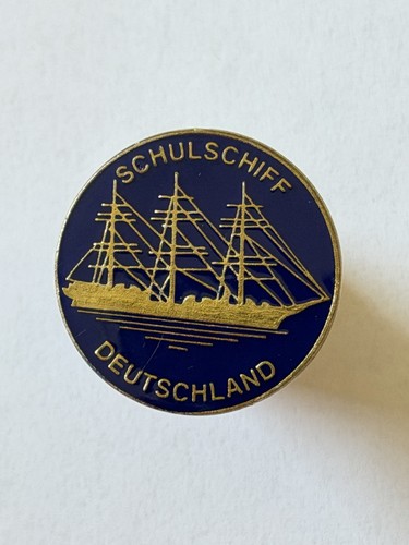 Pin marine schulschiff - marine,