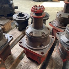 1x Danfoss OMVW 500 1515B3122