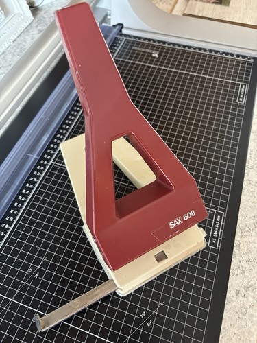 Sax 608 registraturlocher - sax,