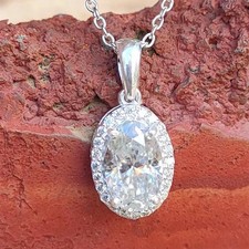 3 Karat Weiß Behandelt