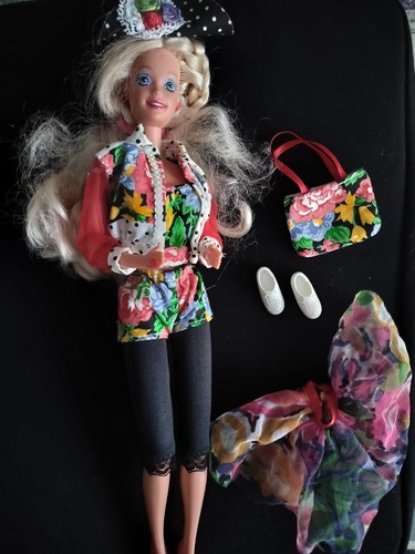 Vintage 1991 teen talk barbie - vintage,