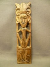 ältere Holzschnitzerei aus Java