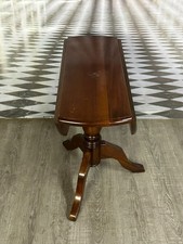 VINTAGE BEISTELLTISCH AUS