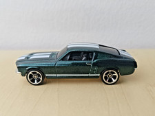 Hot Wheels | 2010 | '68 Ford