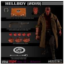 Mezco Toyz 1/12 Hellboy 3