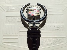 1993 - 1996 Cadillac DeVille STS Brougham Motorhauben Emblem Hood Ornament 1994