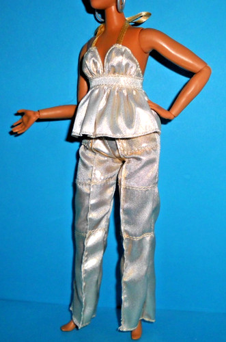 Super barbie curvy - barbie,