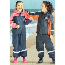 Matschhose oder Regenjacke