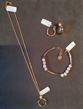 Hübsches Schmuck- Set von