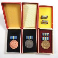 3x Für treue Dienste bei der