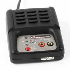 Robitronic #R01009 Ladegerät