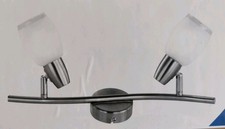 Moderne 2-flammige Wandleuchte