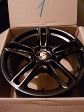 Original Porsche Panamera 19
