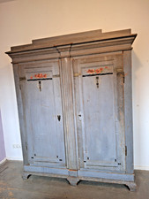 Historischer Schrank