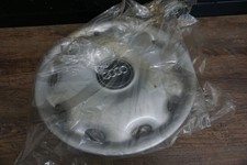 Radkoffer 1x Audi A4 B6 A8 4D S6 4D0601147 Z17 Original