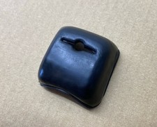 Mercedes W110 W111 W113 Abdeckung Lenkstockschalter Blinkerhebel 1114620696 NOS