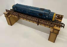 300 mm Gitterzaun Brücke Modellbausatz. Ziegelstützen. Eisenbahn. OO/HO Messgerät