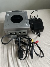 Nintendo GameCube Spielekonsole - Silber DOL-101(EUR)