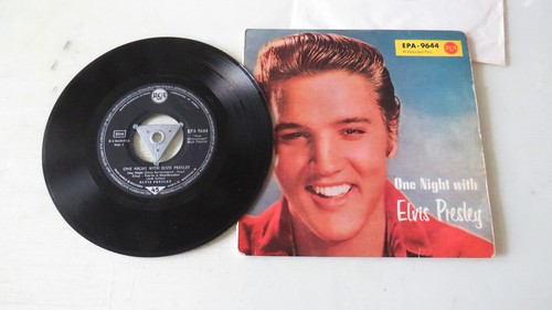 One night with elvis - one,