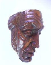 markante HOLZMASKE um 1900-