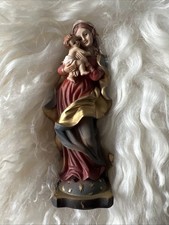 Madonna Statue mit Jesuskind