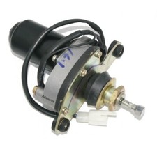 Scheibenwischermotor vorne mit