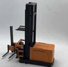 NZG 328-3 STILL WAGNER MX13