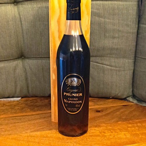 Prunier cognac grand - cognac,