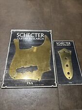 SCHECTER Guitar Research Pickguard für Jazz-Bass®, NOS, Control Plate, Brass