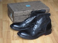 MOMA hoher Schnürschuh