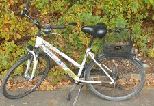 28 Zoll Pegasus-Touren-Damen-Fahrrad mit (3x7) 21 Gängen