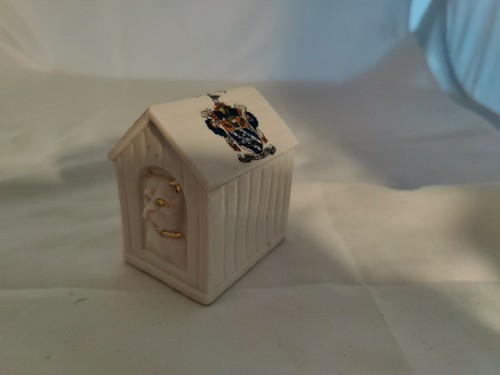 Crested ware weisse bulldogge - ware,