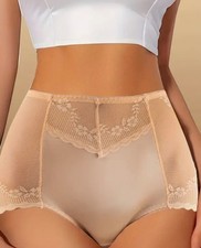 Süßes Damen Satin Höschen / Apricot /Rose / Glänzend / Größe 42