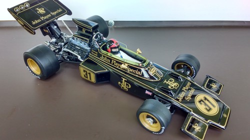 Lotus 72d emerson fittipaldi - lotus,