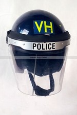 Motorradhelm der britischen Polizei