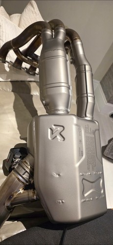 Bmw m1000rr 2025 neu akrapovic - bmw,