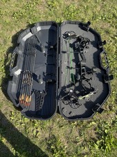 Compoundbogenset PSE Embark 29“ 60#Spezial Black Ops —Ready To Shoot Set